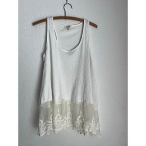 Umgee USA White Ribbed Tank Top with Lace Trim Sleeveless Casual Medium
